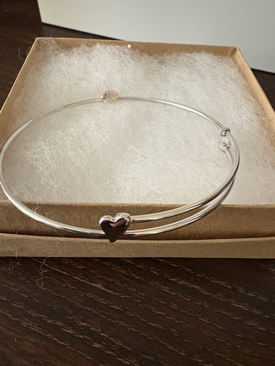 Jewelry - Sterling Silver Heart Bangle Bracelet - NWOT Minimalist Stackable